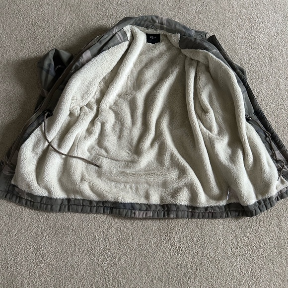 Rails Whitaker Sage Camo Jacket Faux-fur Lining Military Streetwear Women's S - Picture 8 of 10